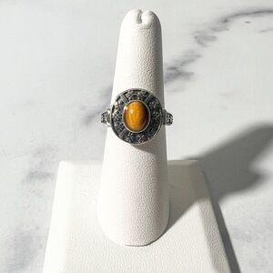 7x5mm Oval Tigers Eye Sterling Silver Shamrock Ring